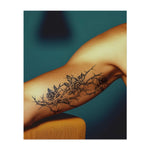 Un ramo con tre bellissime rose circondate da spine acuminate. Le rose simboleggiano la bellezza e l'amore, mentre le spine rappresentano le sfide che le accompagnano.