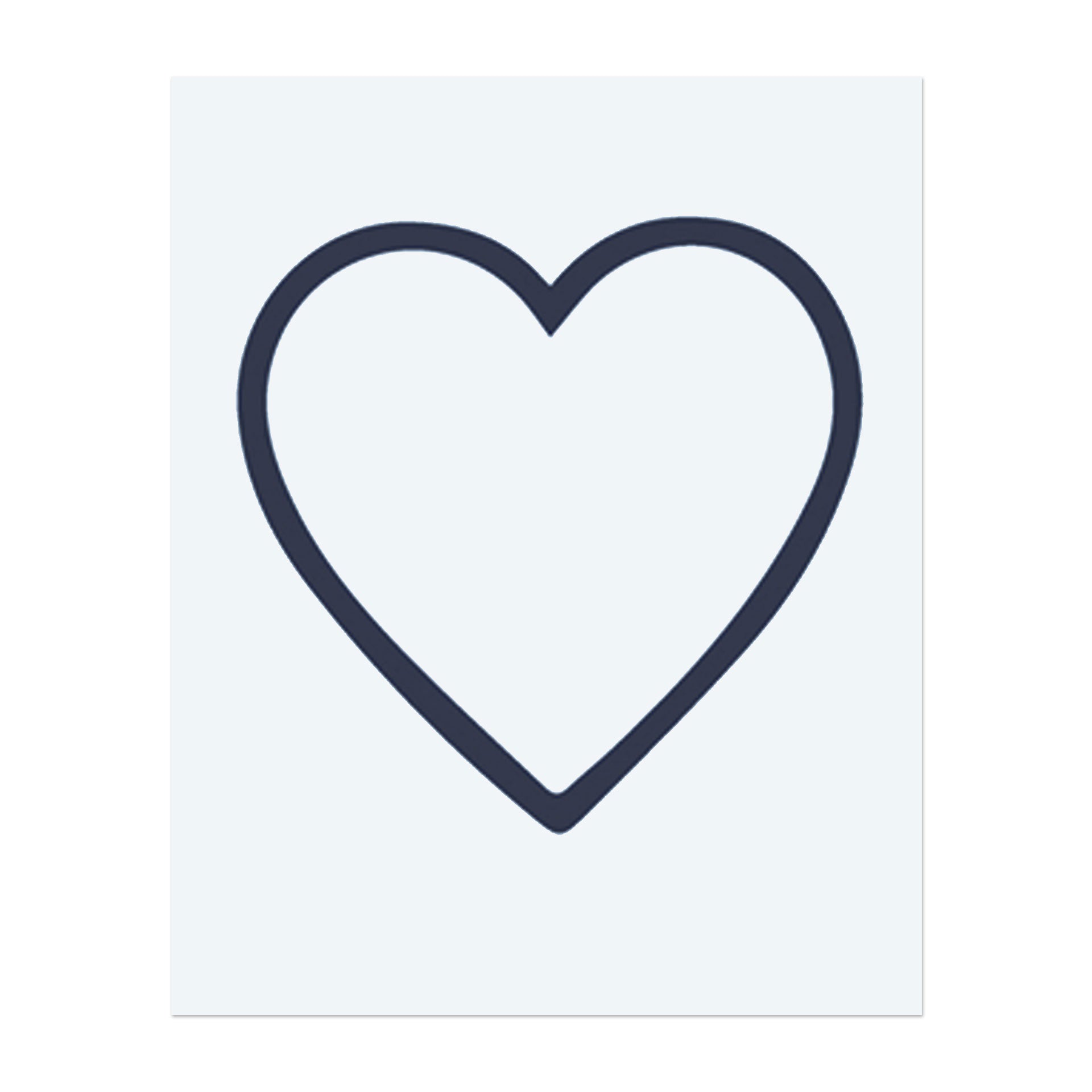 Un contorno semplice ma audace di un cuore. Questo tatuaggio rappresenta amore, connessione e apertura ed è perfetto per chi apprezza i legami emotivi e il potere dell'amore nella propria vita.